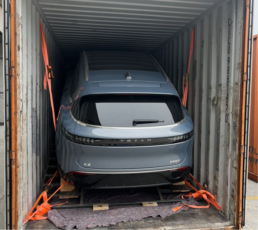 小轎車出口貨代:給「移動(dòng)家當(dāng)」的「跨國(guó)安全感」-鑫漢物流